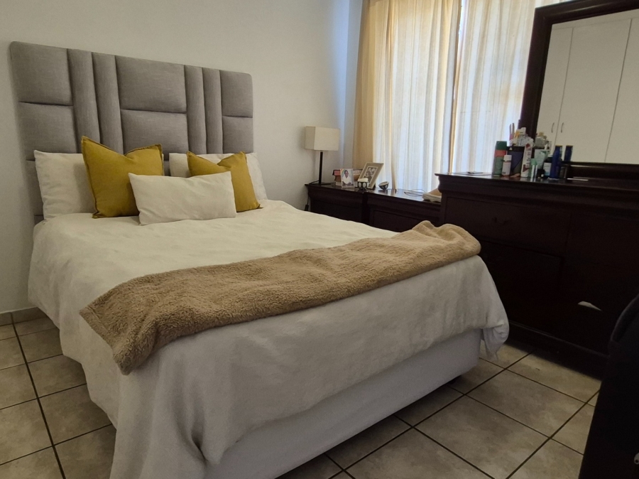 2 Bedroom Property for Sale in Buh Rein Estate Western Cape
